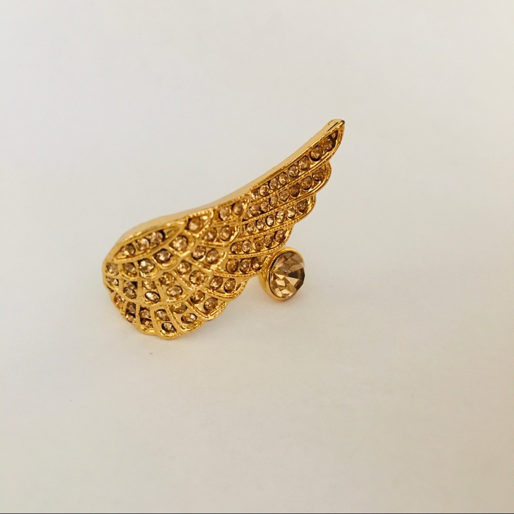 Angel wing diamanté gold ring - Picture 7 of 8